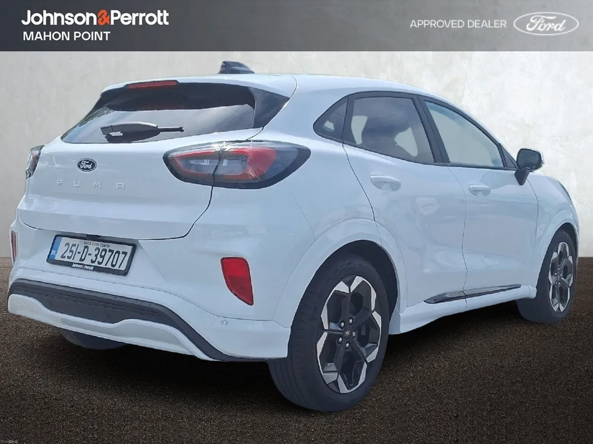 Ford Puma Premium 53kwh I DEMO MODEL - Image 2