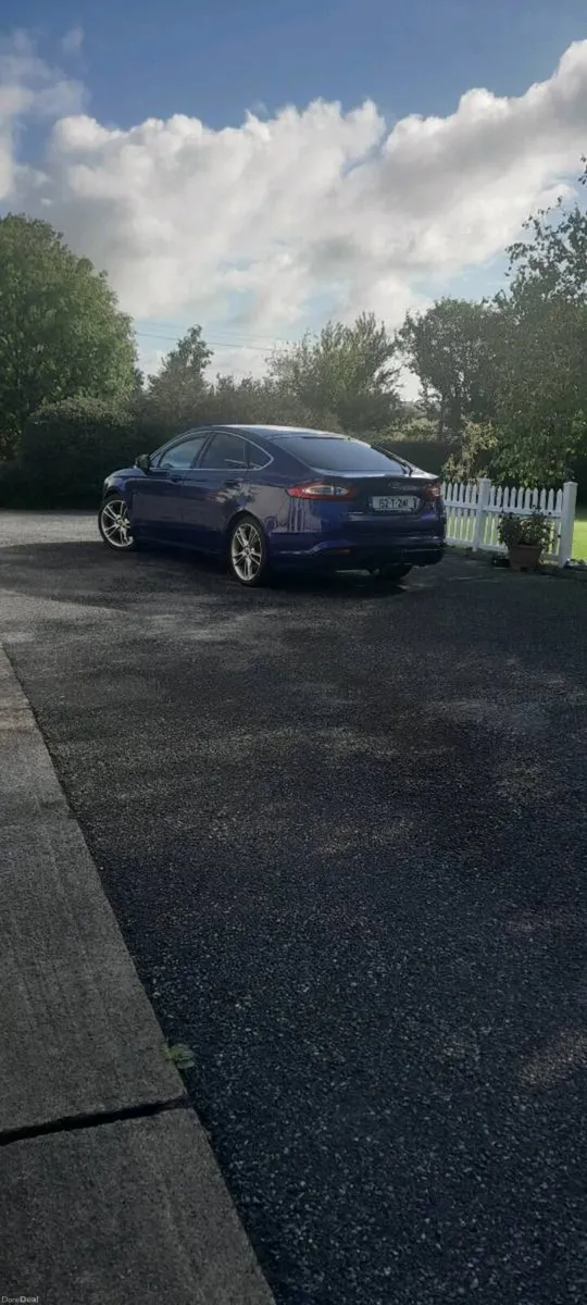 Car - Image 1