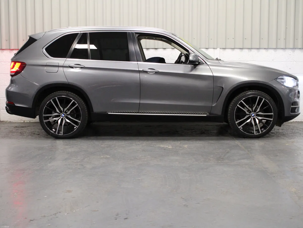 BMW X5 2018 - Image 5