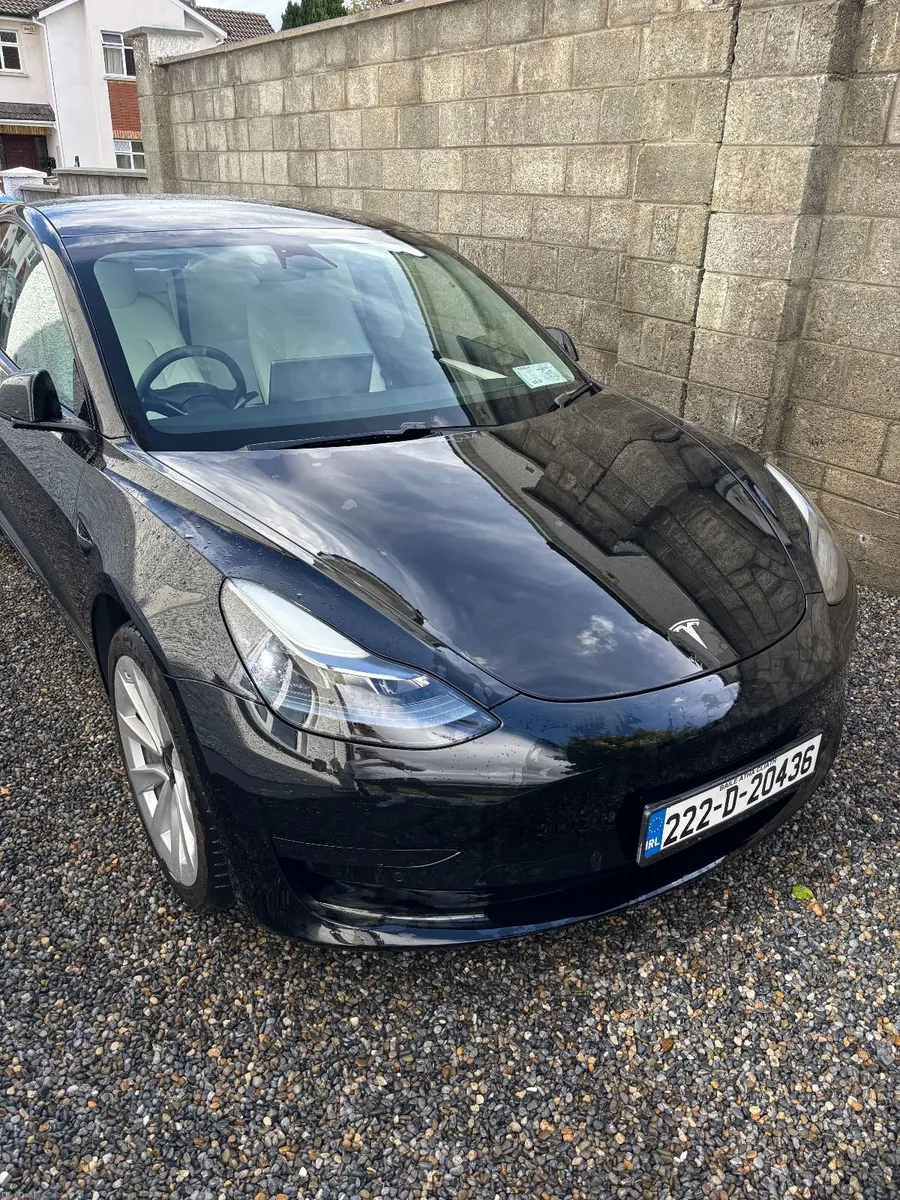 Tesla Model 3 2022 - Image 1
