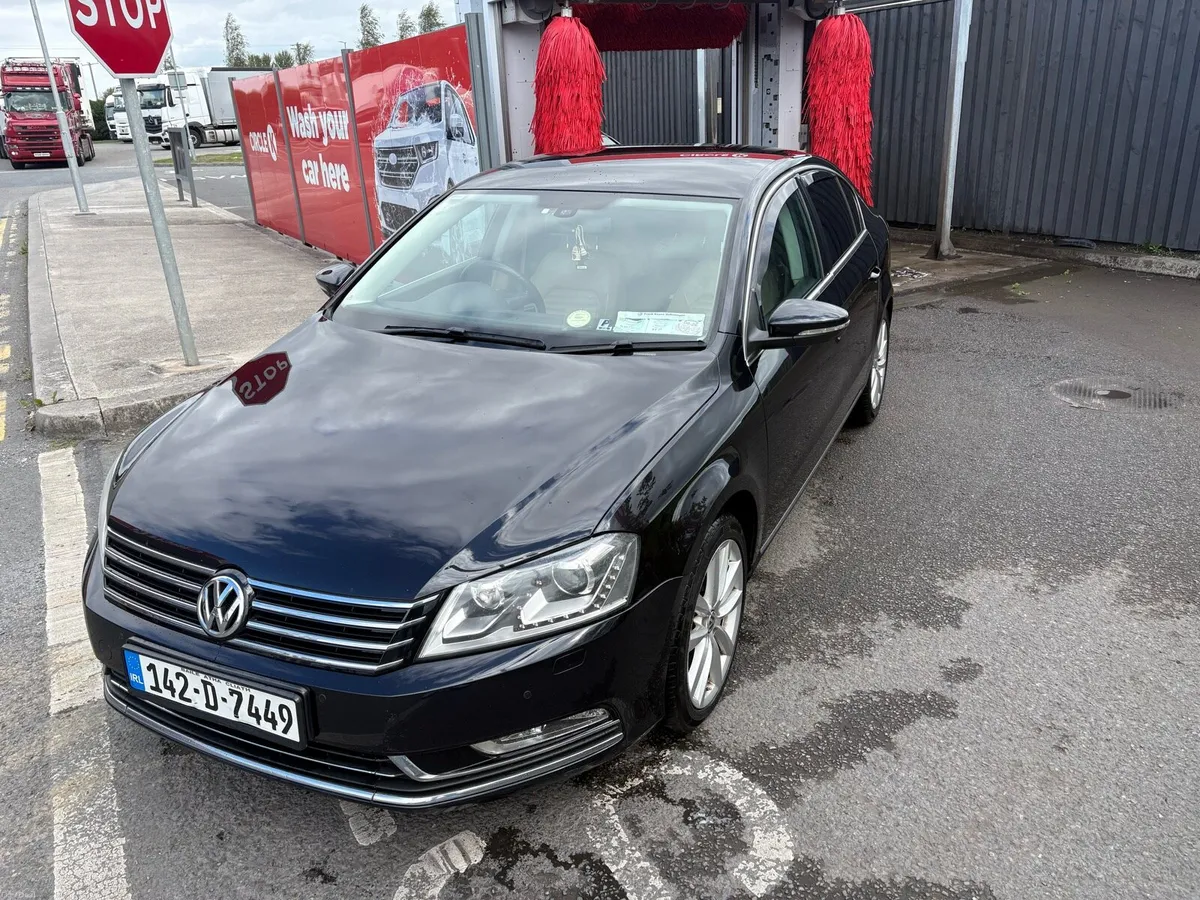 VW Passat Highline - Image 1
