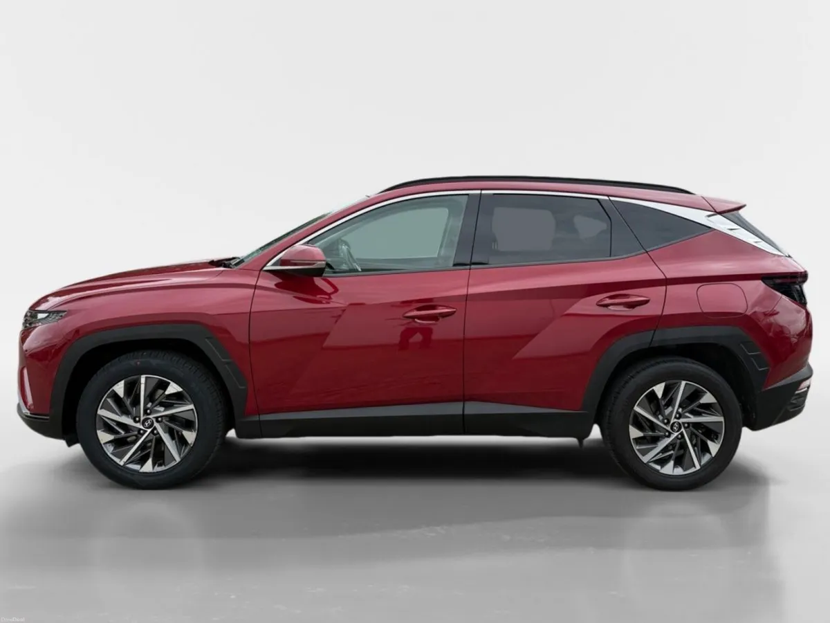 Hyundai Tucson 2WD Executive Plus 4.9% APR Finance - Image 5