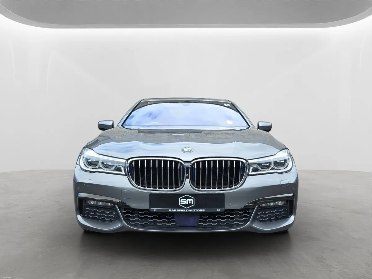 2017 BMW 740E M-SPORT AUTO. - Image 2