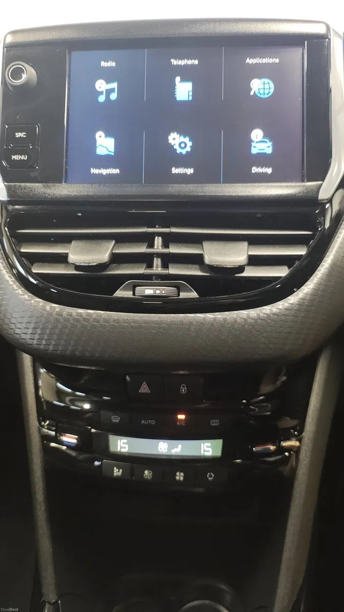 PEUGEOT 2008 - Image 6