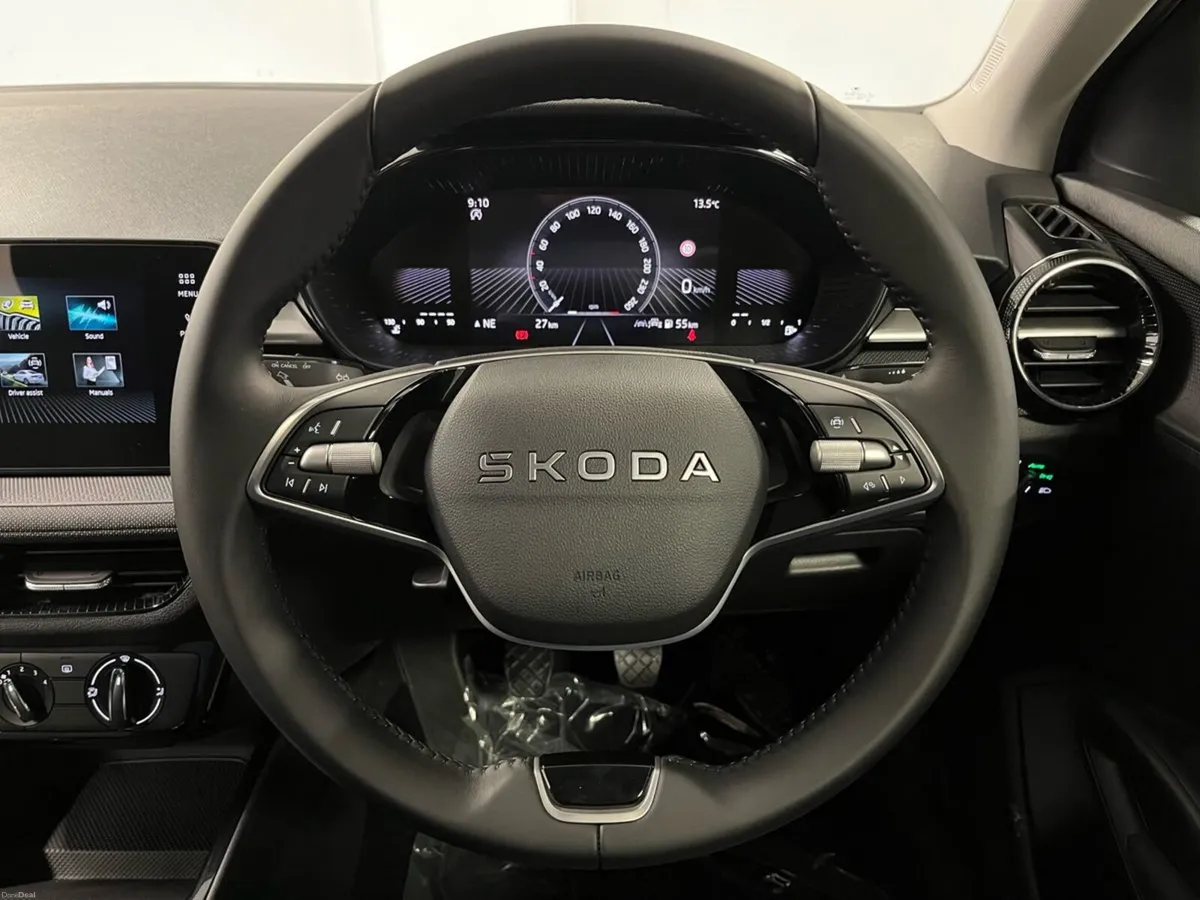 Skoda Fabia  - Reversing Camera - Air Conditioning - Image 6