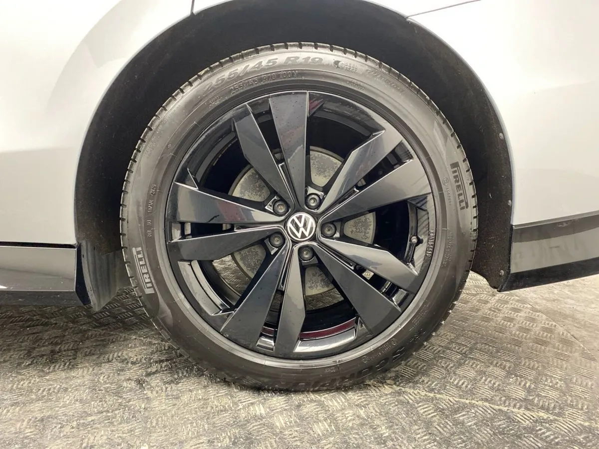 Volkswagen ID.7 TOURER PRO PLUS - Image 5