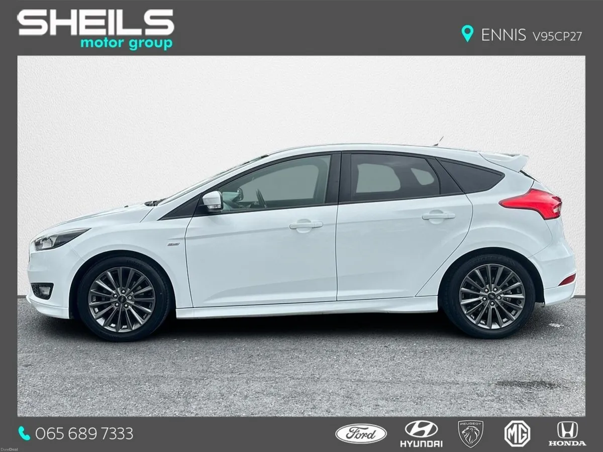 Ford Focus 1.0 Petrol ST-Line - Image 6