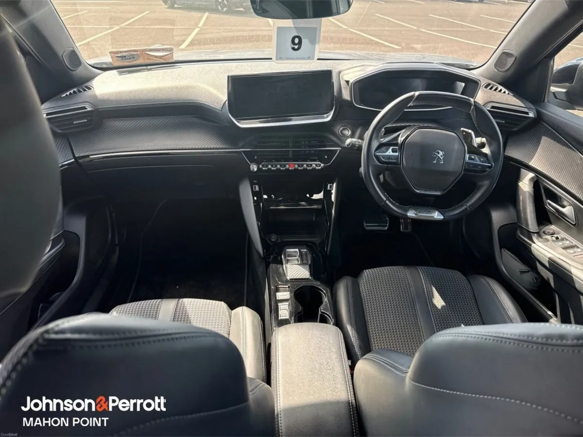 Peugeot 2008 1.2 Puretech 130bhp Auto GT - Image 4