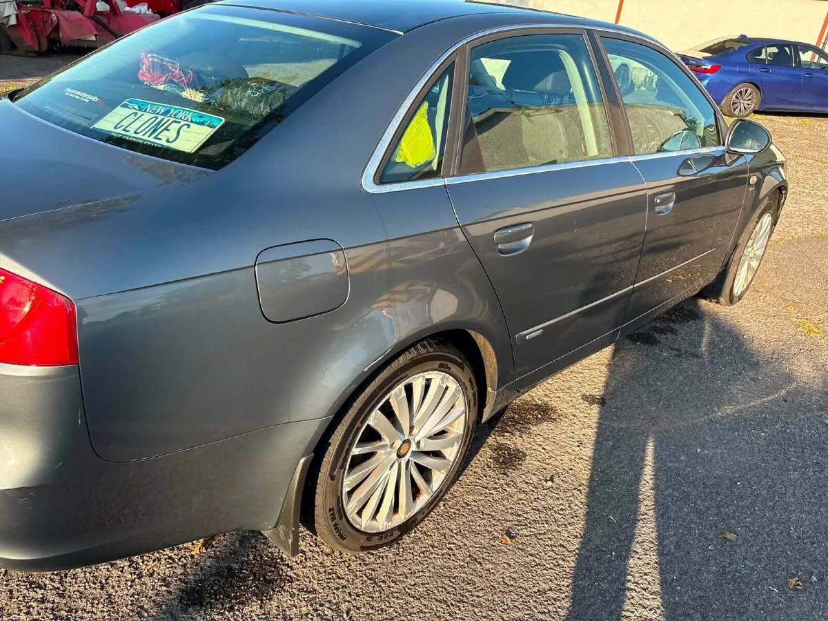 SEAT Exeo 2012 - Image 3