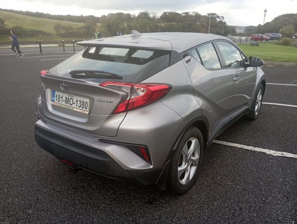 2018 Toyota C-HR 1.8 Hybrid Luna Automatic - Image 4