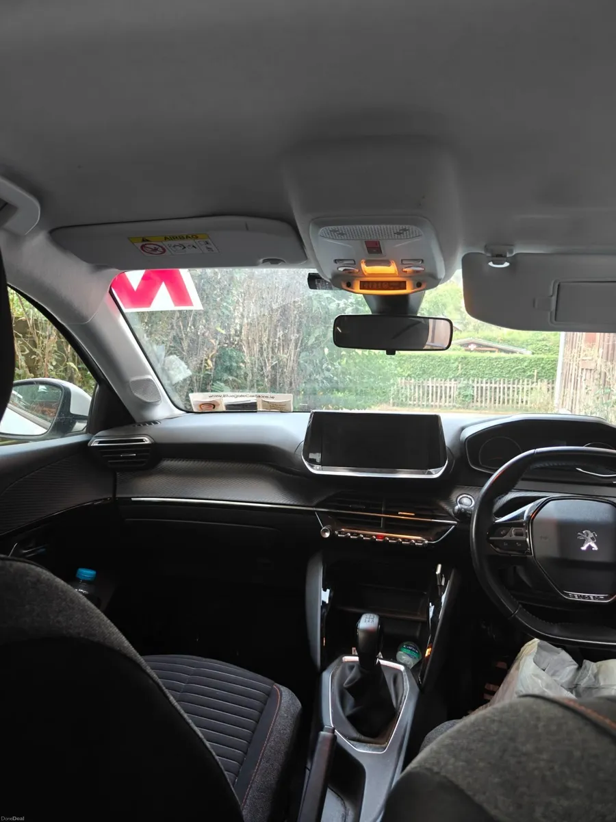 Peugeot 208 2020 - Image 4