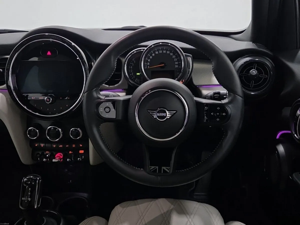 Mini Cooper Cooper Exclusive - Image 5