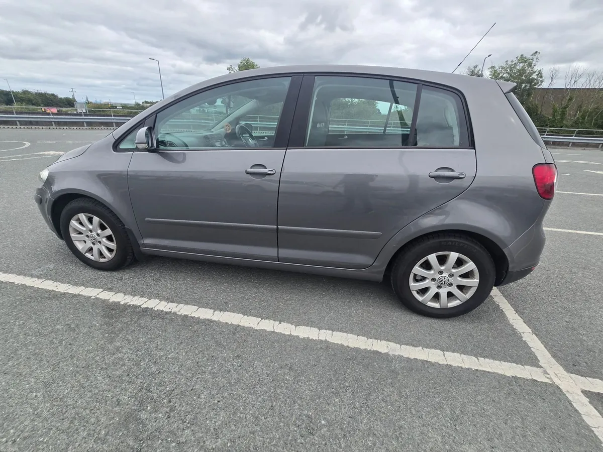 2009,Volkswagen Golf,Automatic,NCT 1/27 - Image 4