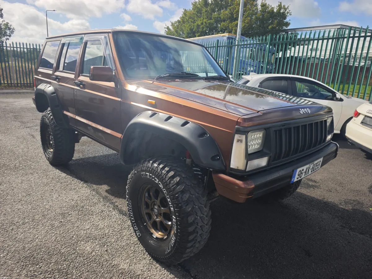 Jeep Cherokee XJ 4.0L Petrol Automatic | 56Tax - Image 2