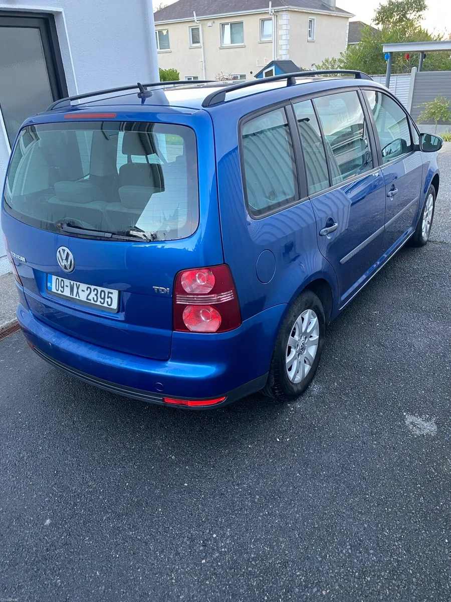 Car - Image 1