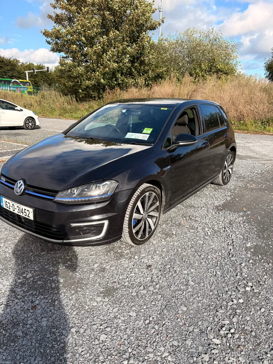 Golf GTE - Image 2
