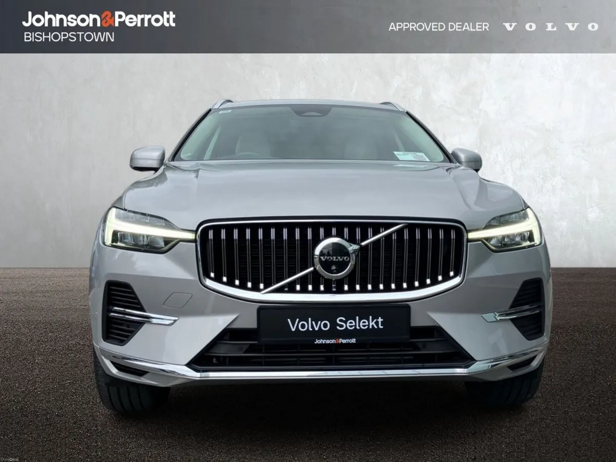 Volvo XC60 T6 350bhp AWD PHEV Plus Bright - Volvo - Image 4