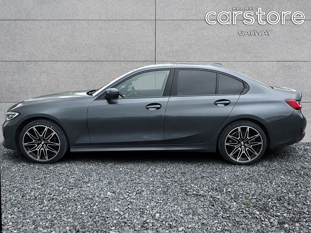 BMW 3-Series 318d SE Auto - Image 6