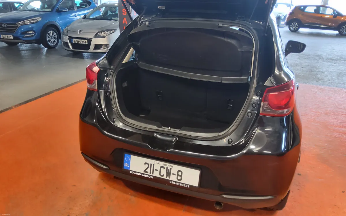 Mazda Mazda2 Hybrid 2021 - Image 2