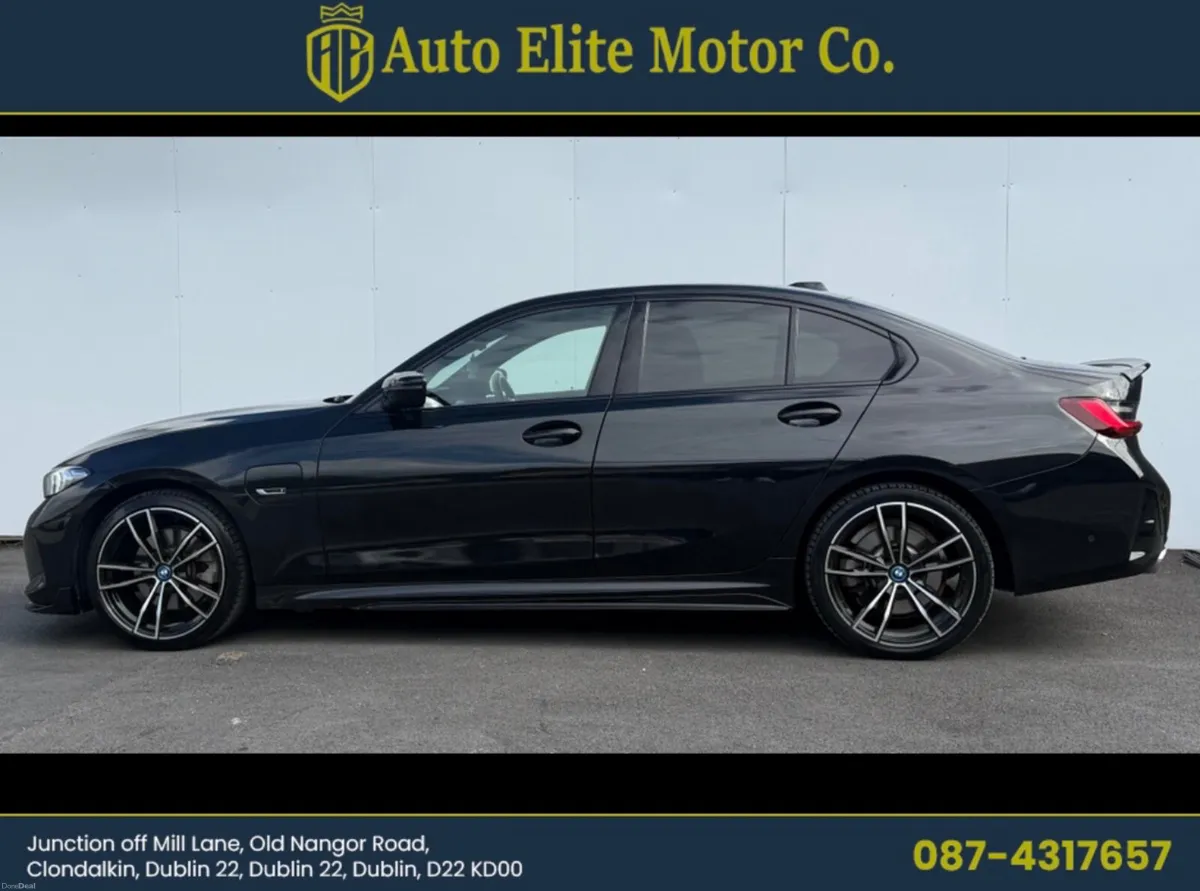 BMW 3-Series 2023//M sport//Finance Available - Image 4