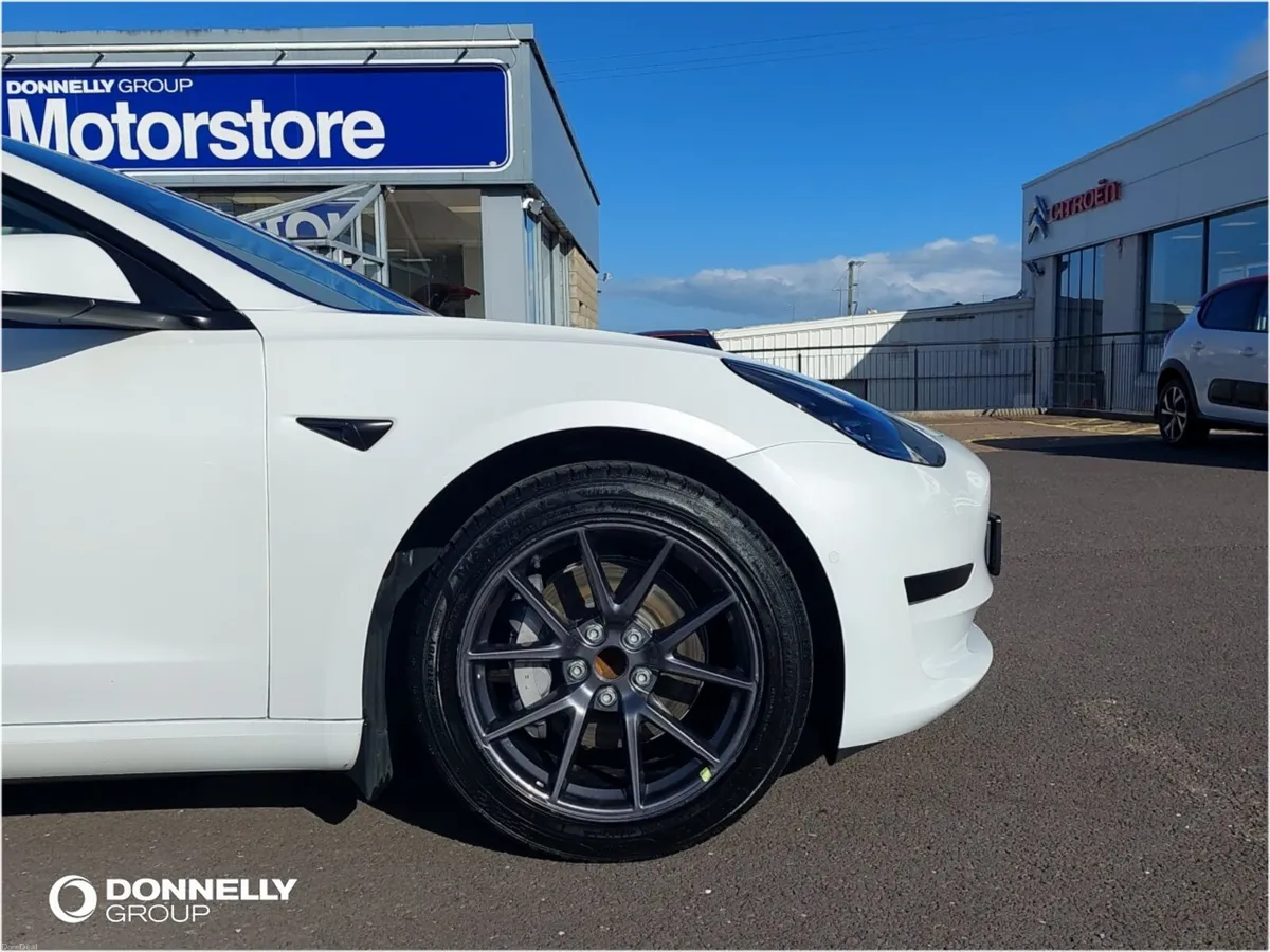 Tesla Model 3 Standard Plus 4dr Auto - Image 5