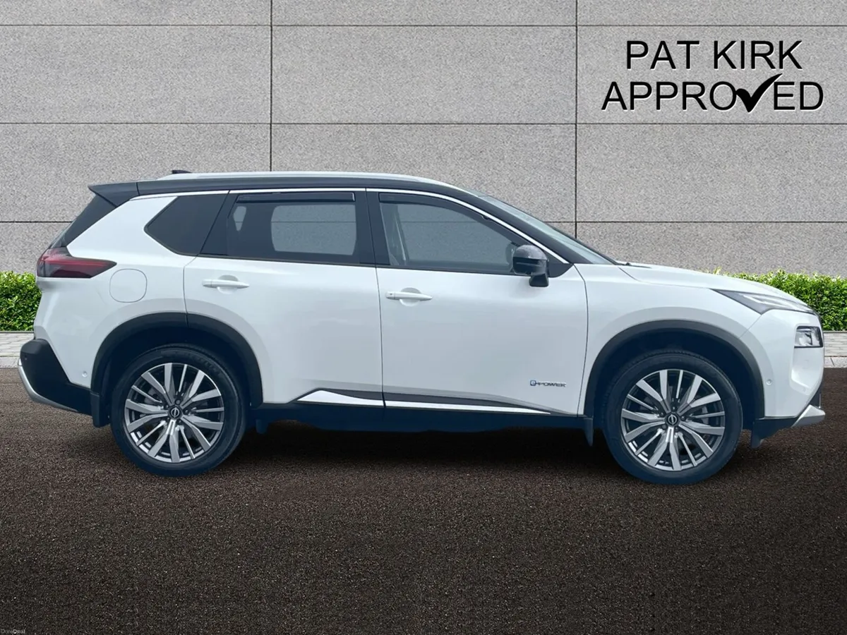 Nissan X-Trail Station Wagon Tekna+ - Image 3
