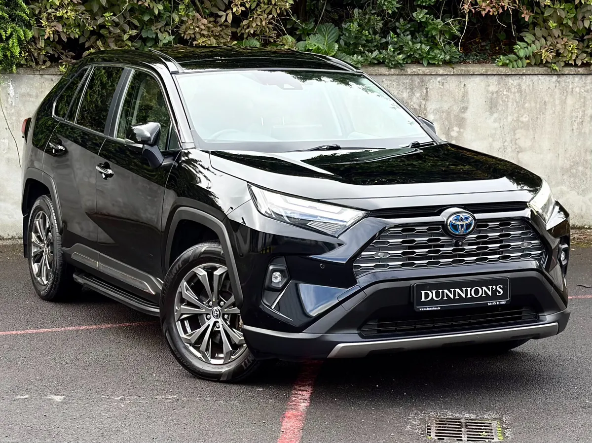 Toyota RAV4 2023 2.5 Hybrid Platinum 2WD - Image 1