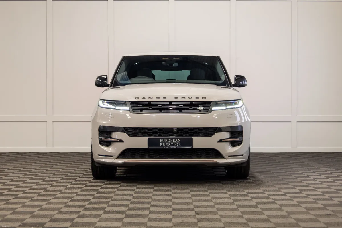 2024 Range Rover Sport P460e Dynamic SE *Pan Roof - Image 2