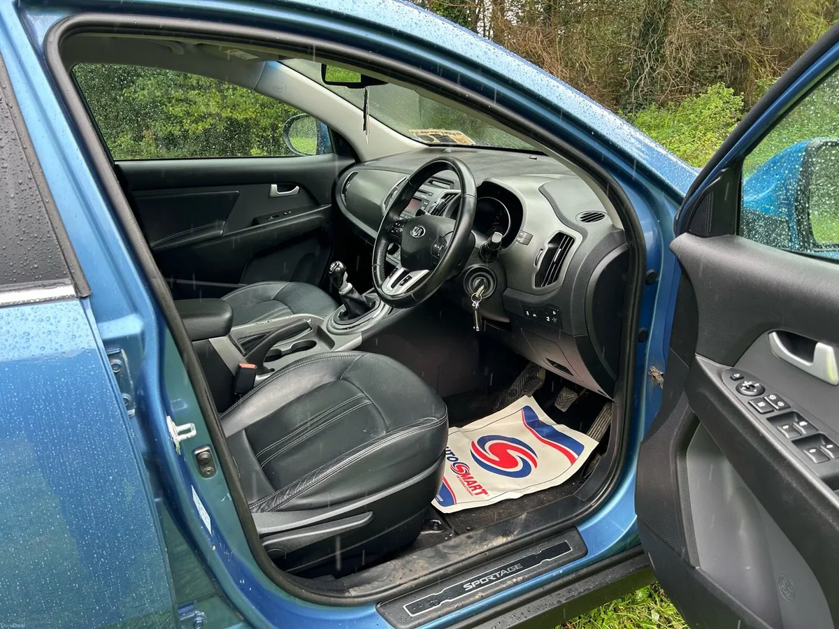 2015 Kia sportage 1.7diesel High spec - Image 5