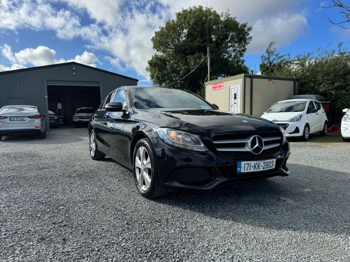 Mercedes C220cdi Executive ..manual..High Spec - Image 2