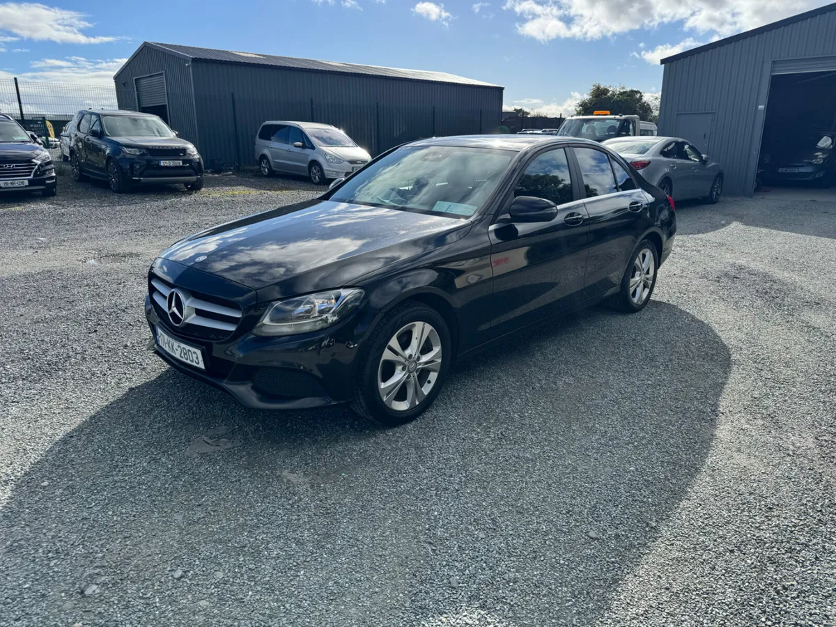 Mercedes C220cdi Executive ..manual..High Spec - Image 1