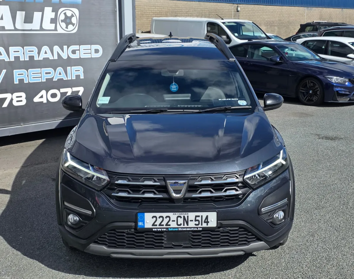 Dacia Jogger Extreme 7 Seater 1.0 Petrol (2022) - Image 2