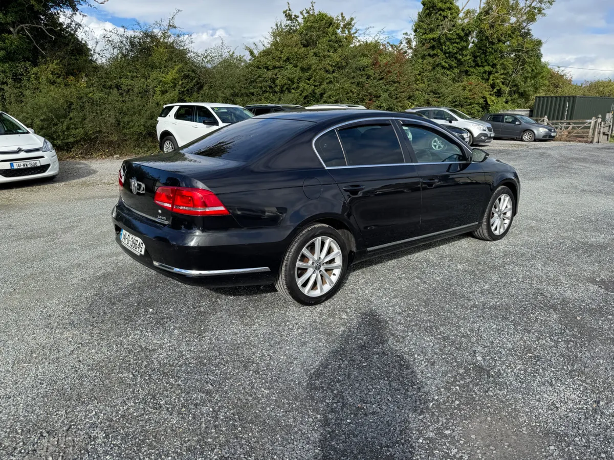 Volkswagen Passat 2.0TDi Automatic Highline - Image 3