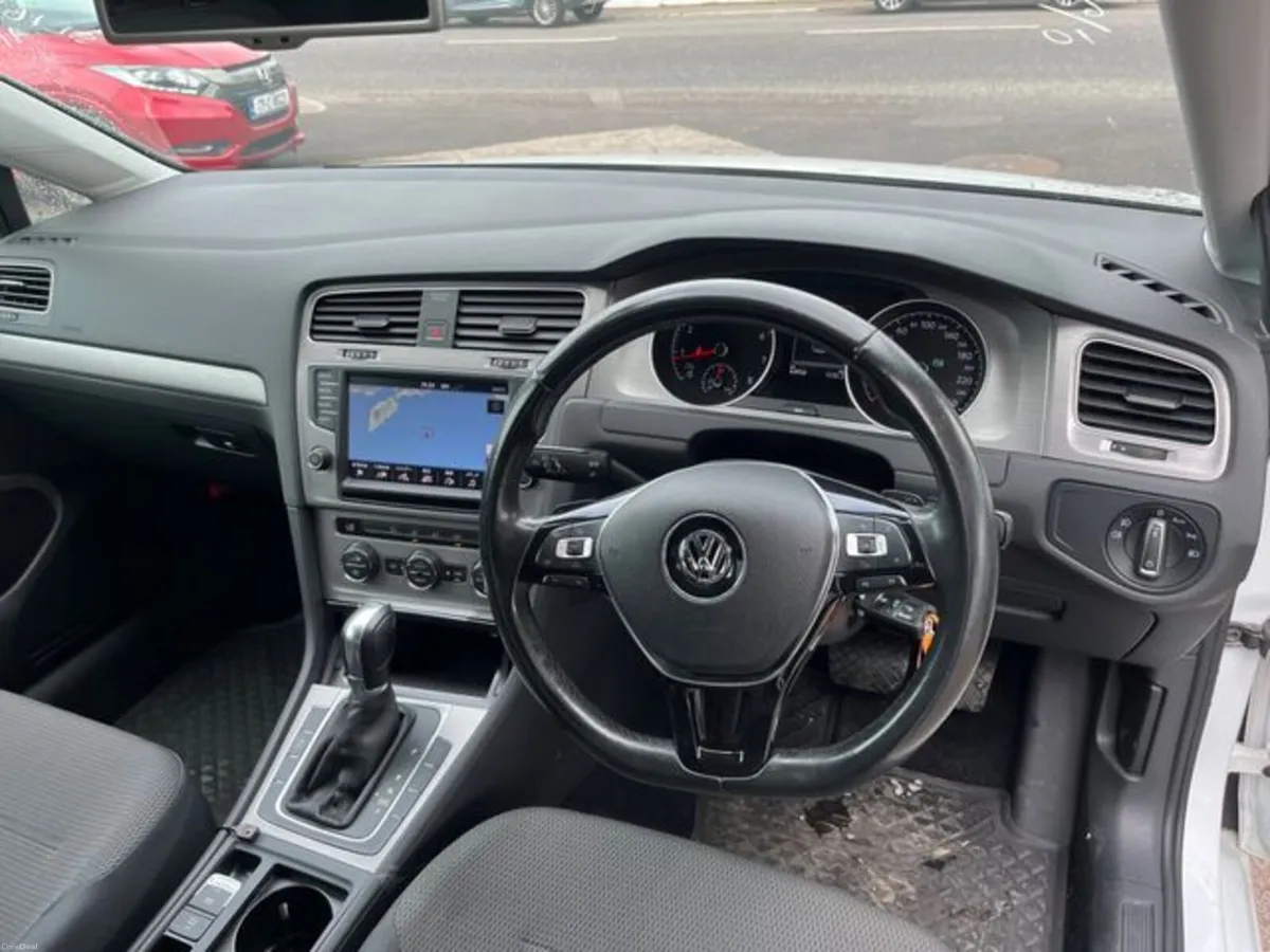 Volkswagen Golf 1.2 tsi automatic - Image 6