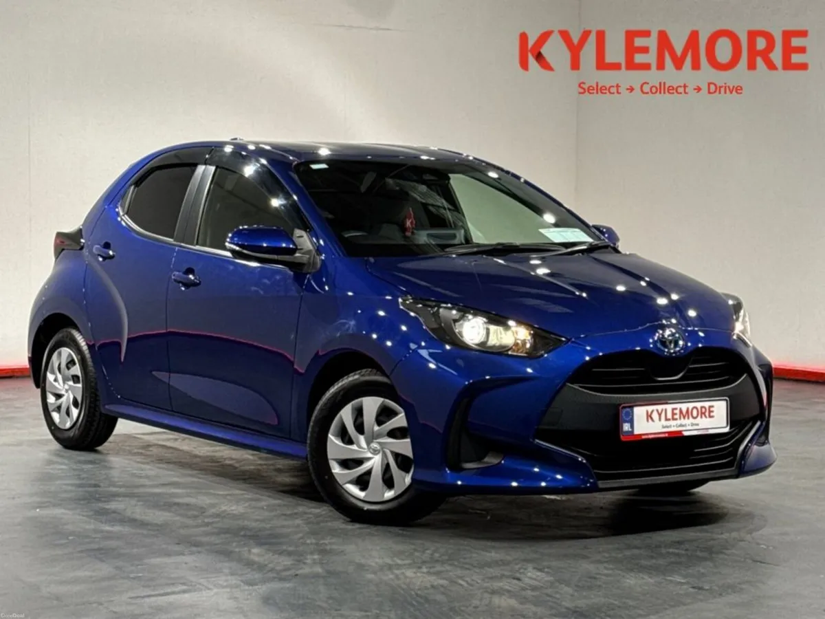 Toyota Yaris HYBRID 1.5 AUTOMATIC - REVERSE CAMERA - Image 1