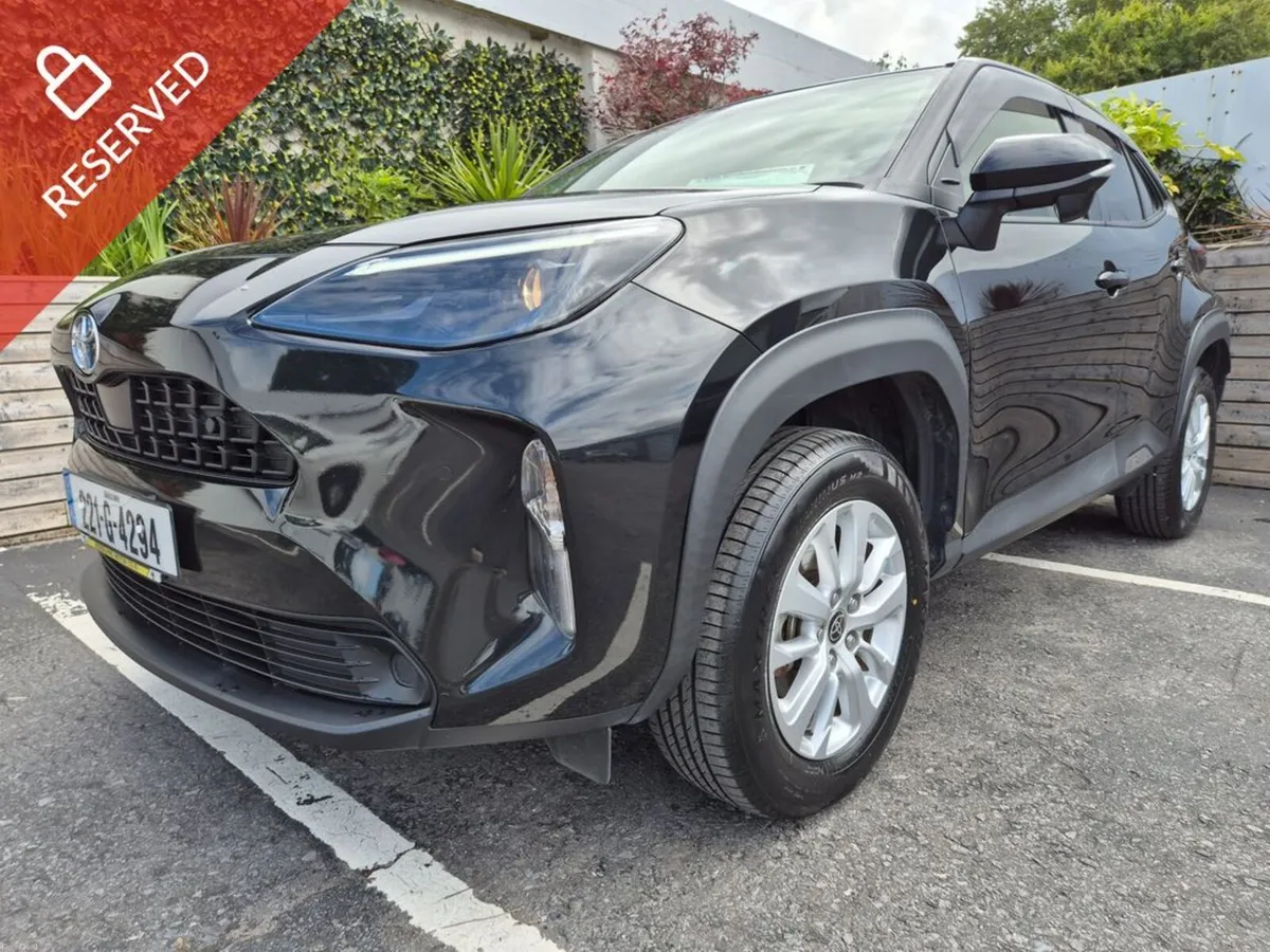 Toyota Yaris Cross 1.5 6aa-mxpj10 HEV 5DR Auto - Image 1