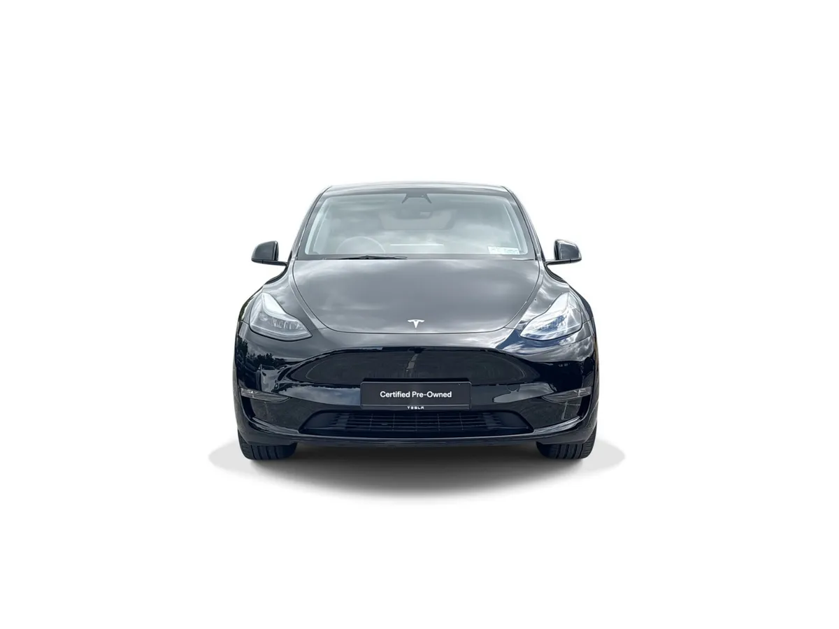 Tesla Model Y 2023 - Image 2