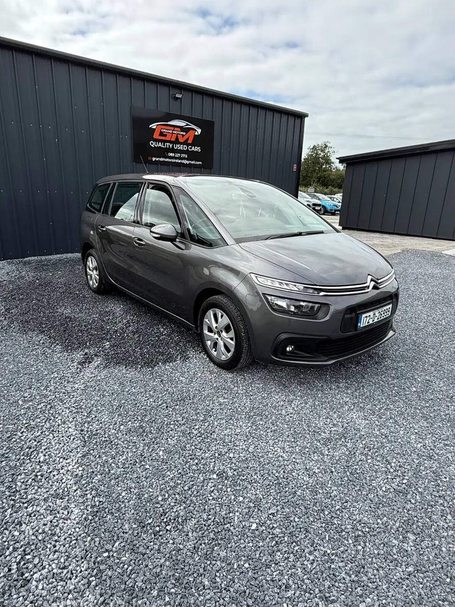 2017 Citroen C4 Diesel 1.6 -7 Seater - Image 1