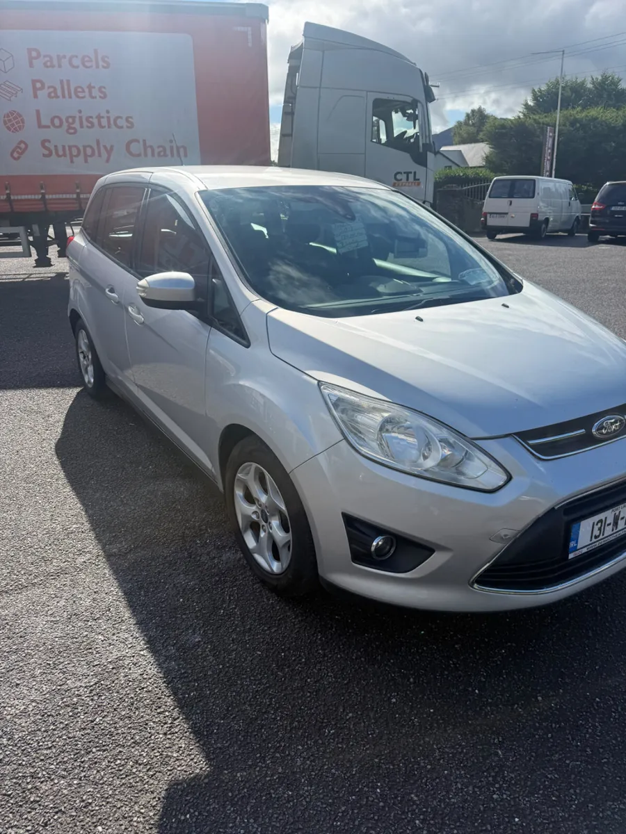Ford Grand C-Max 2013 - Image 1