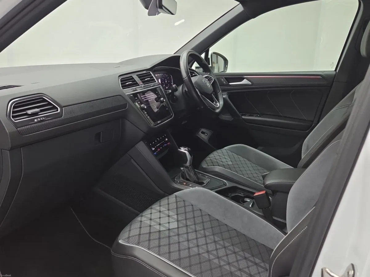 Volkswagen Tiguan R-Line TSi eHybrid 245BHP DSG - Image 4