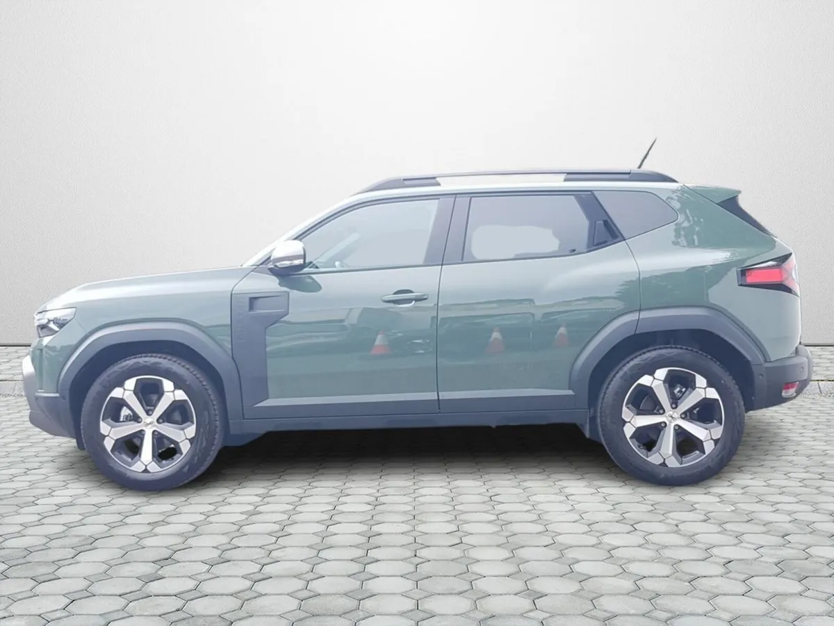 Dacia Duster Journey HEV 155 ** €2k scrappage **** - Image 5