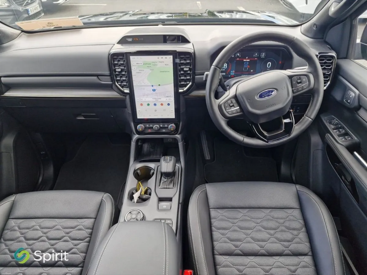 Ford Ranger NEW Platinum 3.0 TDCI V6 - Image 4