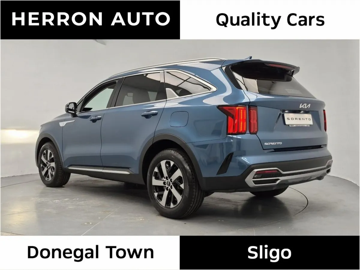 Kia Sorento 2.2 K3 4X2 Diesel 7 seats - Image 3