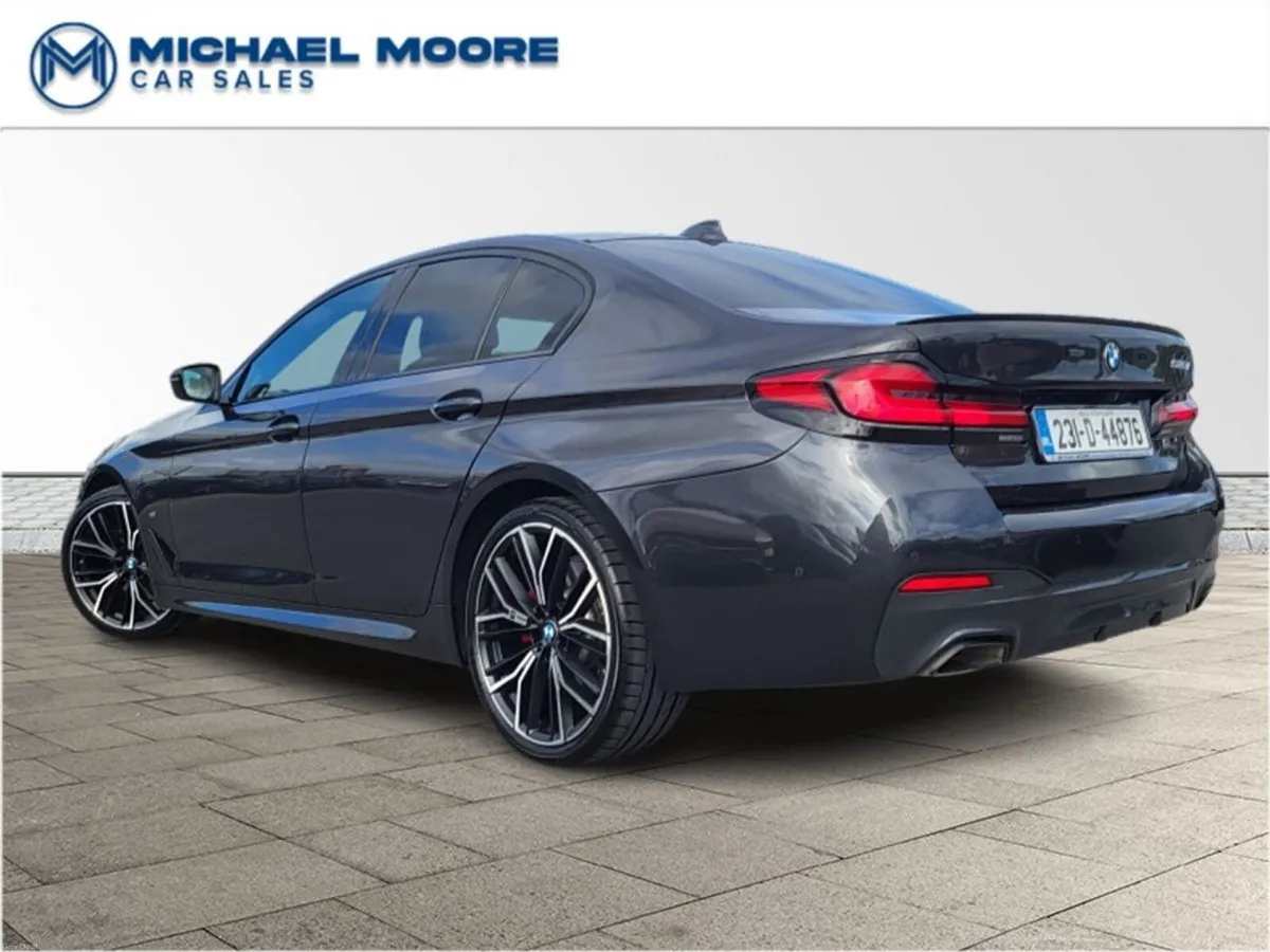 BMW 5-Series 520d M Sport AUTO - Image 3