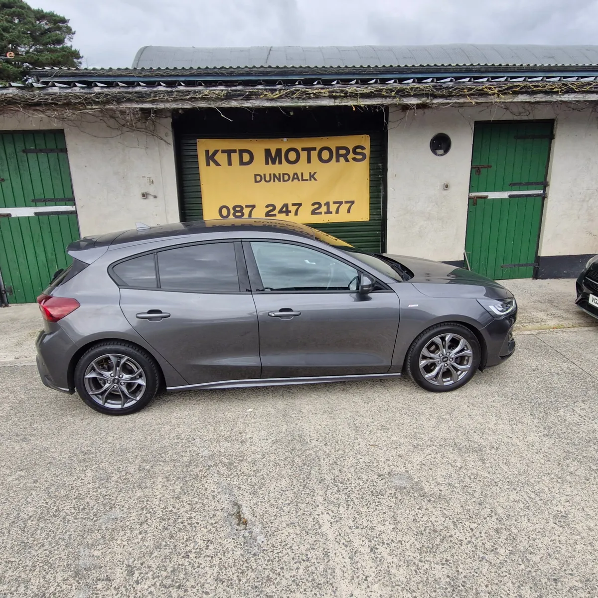 Ford Focus 2023 1.5d Automatic ST Line - Image 5