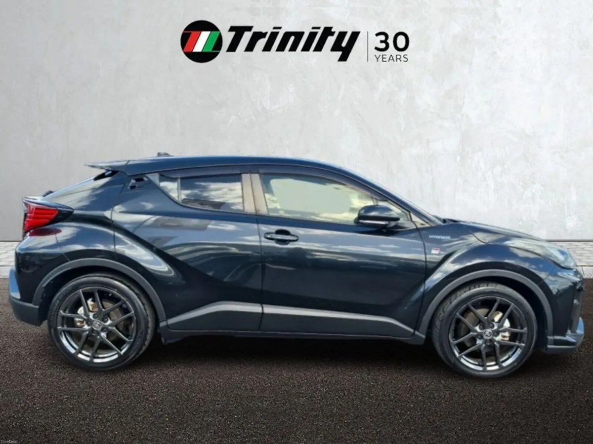 Toyota C-HR ** HYBRID ** AUTO ** HUGE SPEC ** TRIN - Image 5