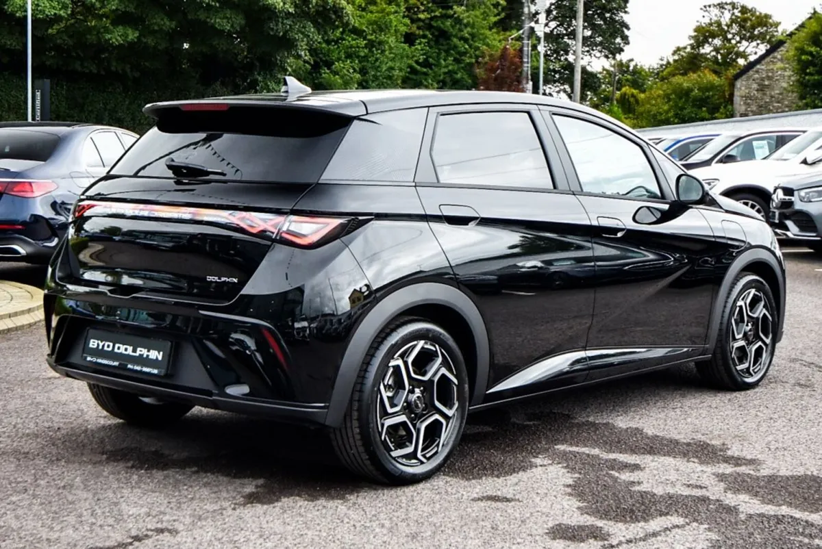 BYD DOLPHIN Design 427km Range LAST AVAILABLE - Image 2