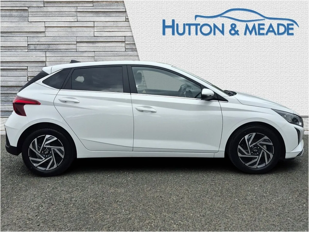 Hyundai i20 Delux Plus 1.2 Petrol 5dr - Image 6