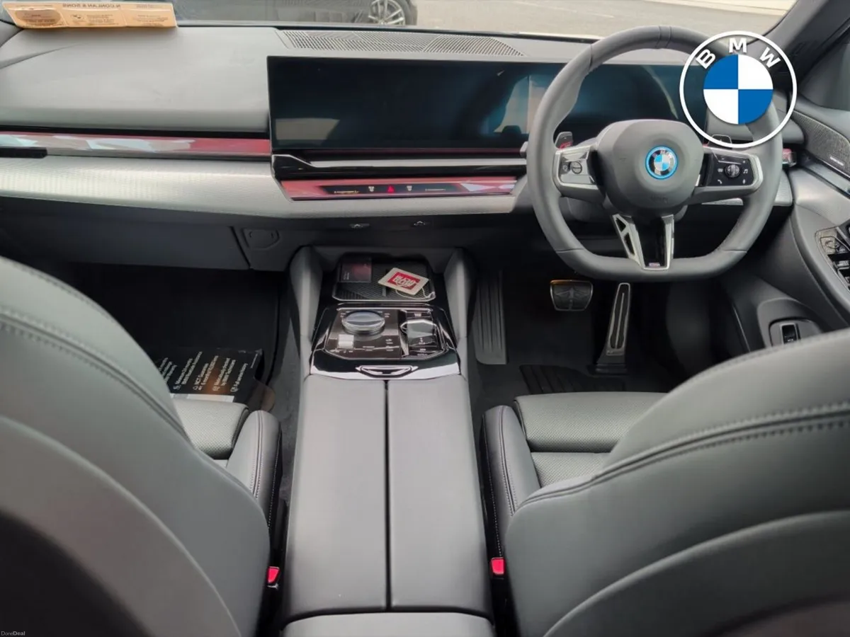 BMW 5-Series 530e M Sport Pro Saloon - Image 4