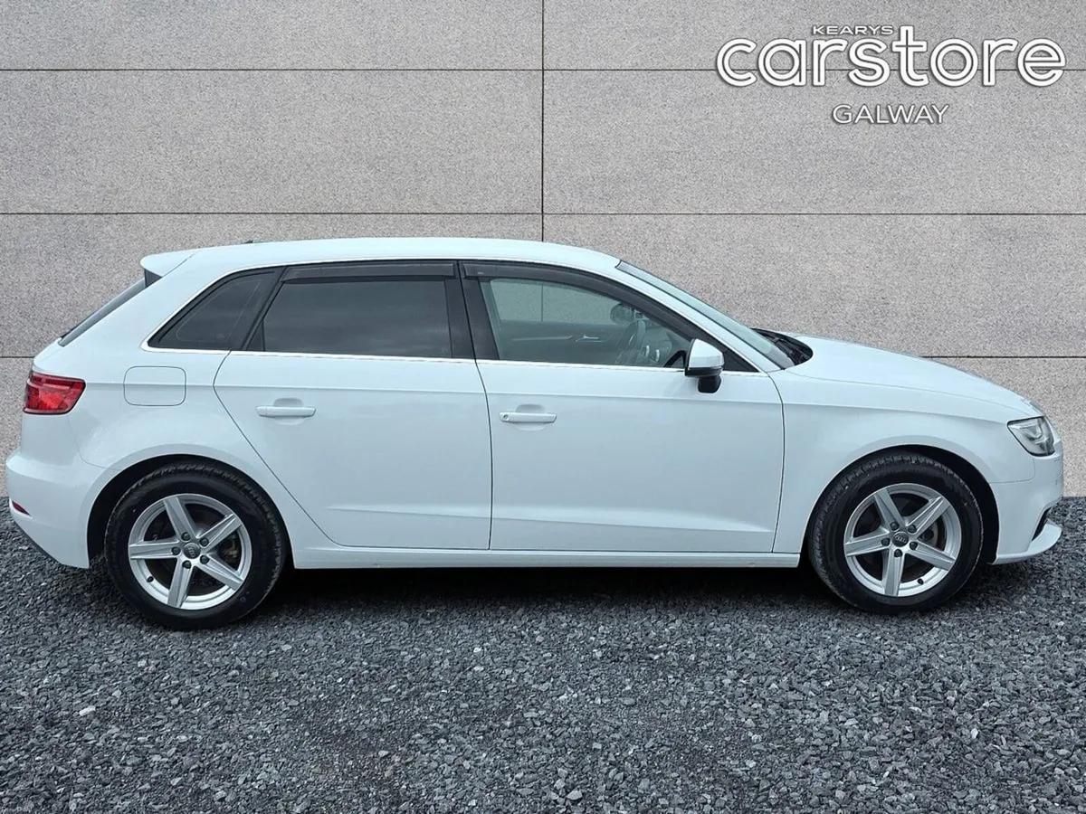 Audi A3 Sportback 30 TFSI S-T - Image 2